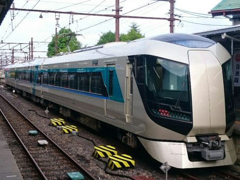 東武鉄道のスキー・スノーボード専用夜行列車「スノーパル23:55」この冬も運行