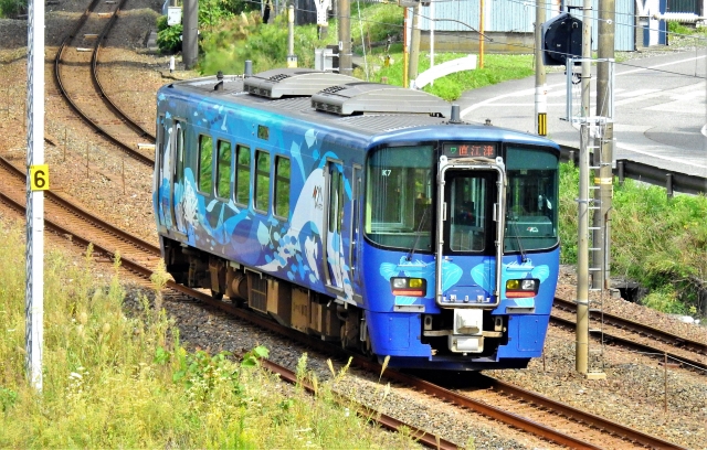 えちごトキめき鉄道日本海ひすいラインのET122形気動車