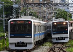 小田急電鉄は終電付近3本を運転取り止め(イメージ)