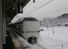 特急「しらさぎ」も大雪の影響で運休列車あり