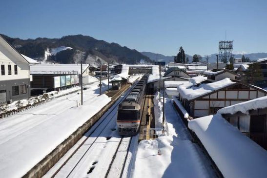 【速報】12日「サンダーバード」は通常運転 JR西日本と北陸・新潟各社の運転計画