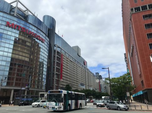 西鉄電車・バスの定期券購入は「LINE」で順番待ち クーポンでおトクに3密回避
