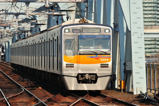 成田スカイアクセスで使用される京成3050形電車(写真AC/ちゃんこちゃんこ)