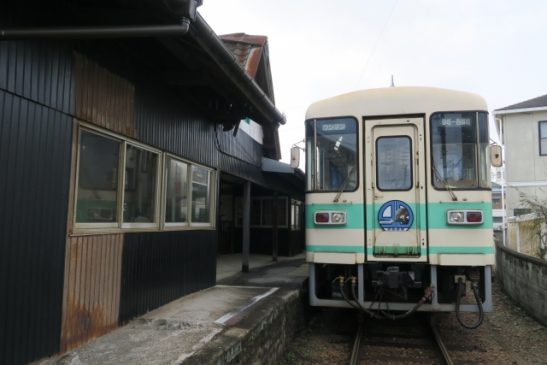 「日本一短いローカル私鉄」紀州鉄道が3月13日ダイヤ改正 最終列車を繰り上げ
