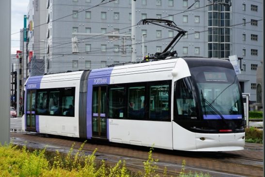 21日は富山地鉄の市内電車が終日無料 2停留所新設と始発繰り下げ・終電繰り上げも