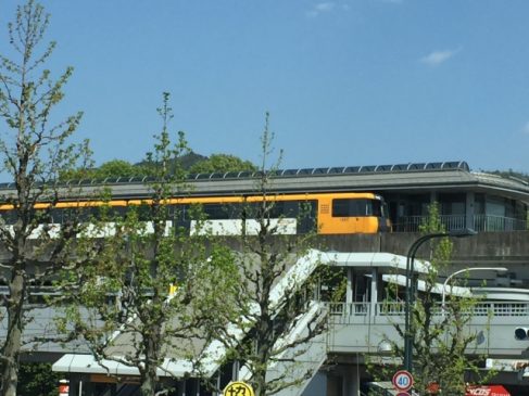 アストラムライン3月13日ダイヤ改正 夜間の減便と広域公園前行の最終列車繰り上げ