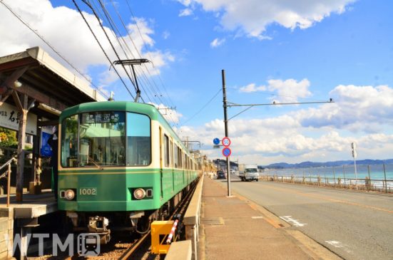 江ノ電1日乗車券が小田急「EMot」によりデジタル化 伊豆のバス乗り放題チケットも