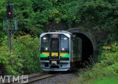 函館本線(山線)の普通列車に使用されるJR北海道H100形気動車(中村　昌寛/写真AC)