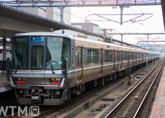 新快速に使用されるJR西日本223系電車(M.T.photos/写真AC)