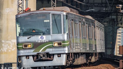 ソウル地下鉄7号線で使用されているソウルメトロ7000系電車(스마트랜스/Pixabay)