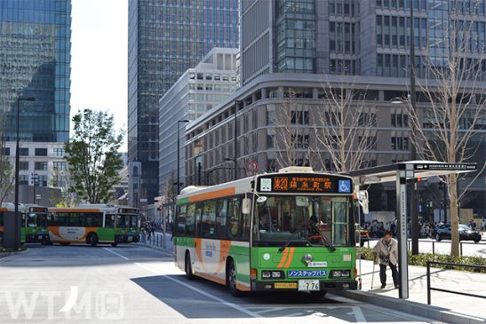 二人乗りベビーカーも折りたたまずに乗車できます 都営バス全路線 乗り方を動画で紹介