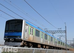 東武アーバンパークライン60000系電車(HK-SAN/写真AC)