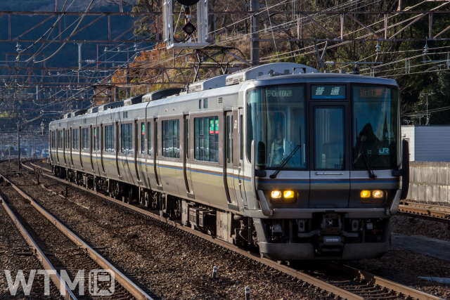 JR西日本223系2000番台電車(M.T.photos/写真AC)
