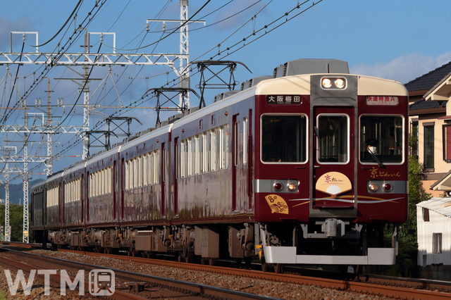 快速特急A「京とれいん」で運行している阪急6300系電車(Maxはやて/写真AC)