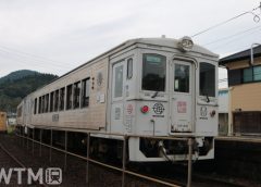 特急「海幸山幸」として運行するJR九州キハ125系気動車(KUZUHA/写真AC)