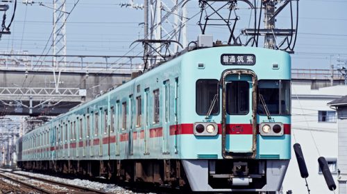 天神大牟田線で運行している西鉄6000形電車(ゴスペル/PIXTA)