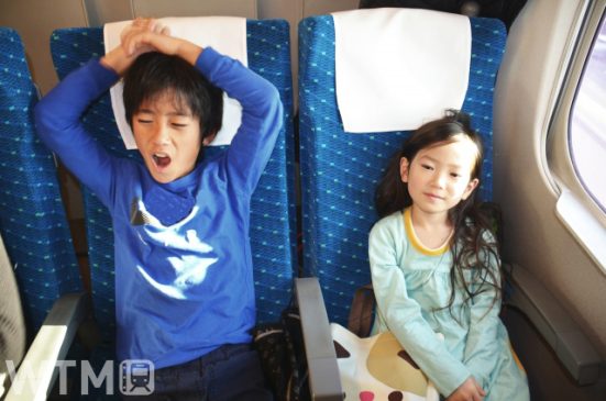 山陽新幹線・北陸線「お子様1000円」 年末年始もOK 家族全員でおトクに帰省 JR西日本