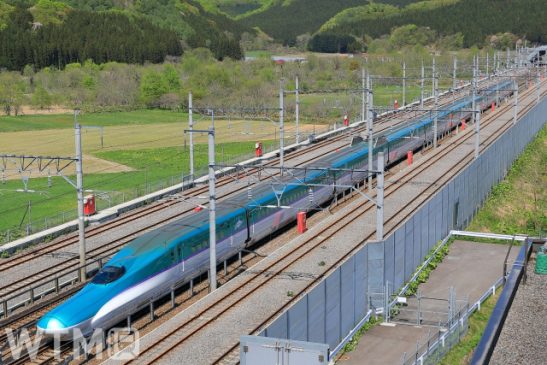 GWの北海道新幹線 青函トンネル内を210km/h走行 貨物列車とのすれ違い避け3分速達化