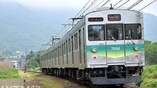 秩父鉄道7000系電車(ちゃんこちゃんこ/写真AC)