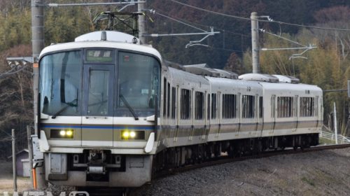 草津線などで運行しているJR西日本221系電車(ふじやん⭐︎/写真AC)