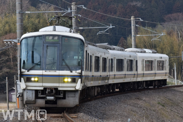 草津線などで運行しているJR西日本221系電車(ふじやん⭐︎/写真AC)