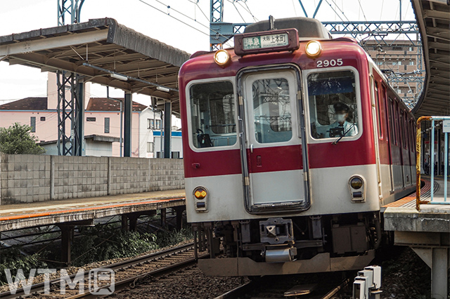 大阪線などで運行している近鉄2800系電車(猫山八郎/写真AC)