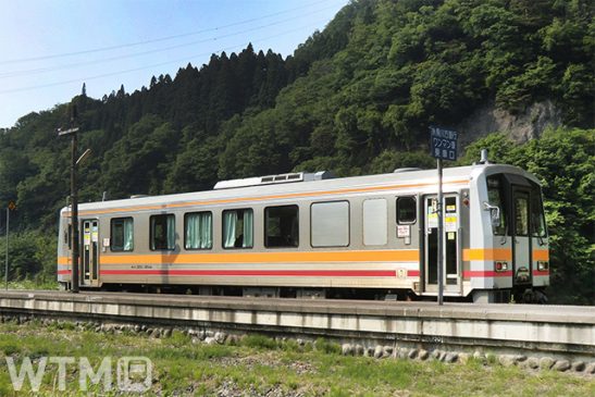 大糸線の存続 地元との議論を開始 南小谷〜糸魚川間 利用者数ピーク時の9割減 JR西日本