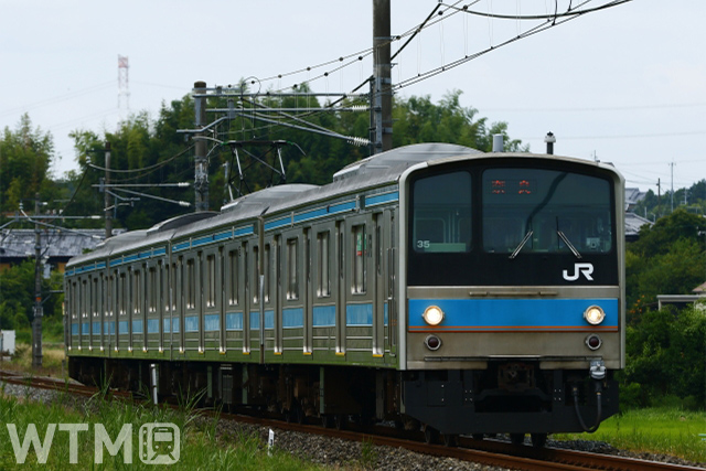 奈良線で運行しているJR西日本205系電車(ポニー/写真AC)