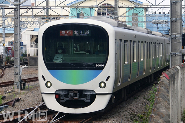 西武30000系電車(ぽせ〜どん/写真AC)