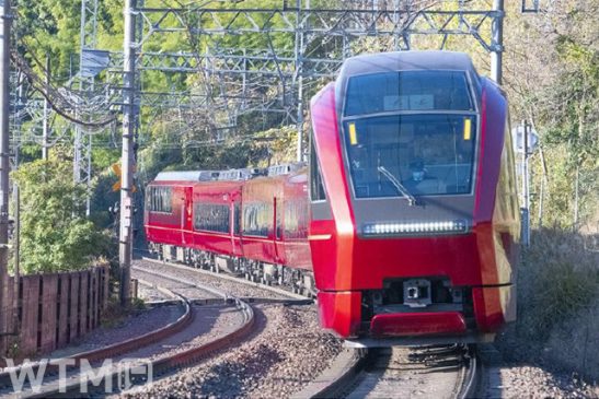 今年も大晦日終夜運転 253本の臨時列車 近鉄 「ひのとり」伊勢へ 奈良には「鹿」車両も