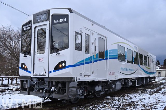 南阿蘇鉄道に導入された新型車両MT-4000形気動車(画像提供: 南阿蘇鉄道)