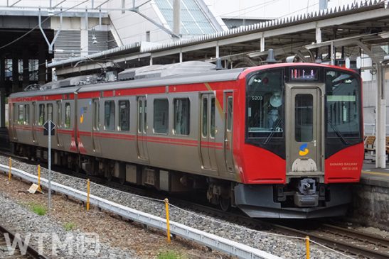 しなの鉄道 存続かけたダイヤ改正で最大24%減便 最終列車繰り上げ 最高速度引き下げも