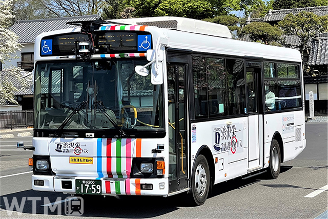 川崎鶴見臨港バスが実証実験に使用する、埼玉工業大学が開発した自動運転バス車両(画像提供:埼玉工業大学)