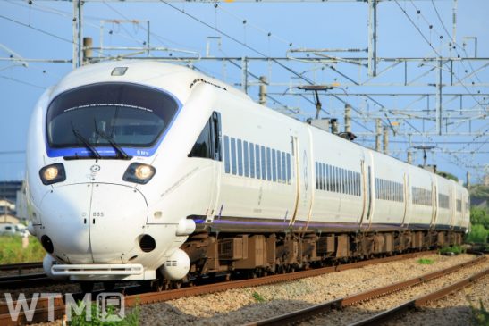 「QRコード」で特急チケットレス実現 JR九州 ネット予約→改札にスマホかざして乗車