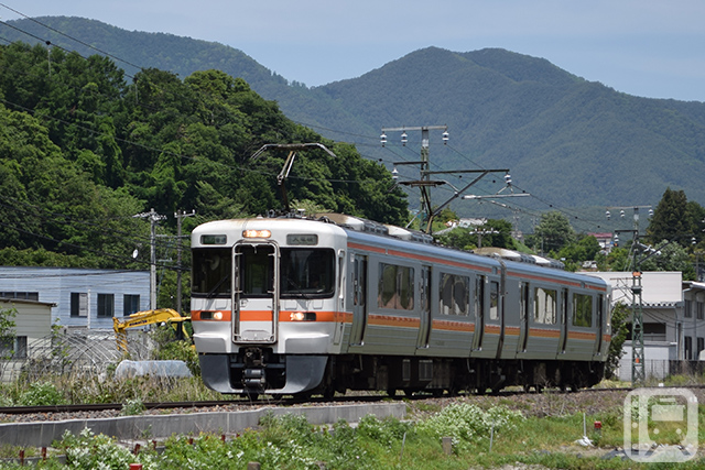 飯田線などで運行しているJR東海313系電車(Katsumi Yokoyama)