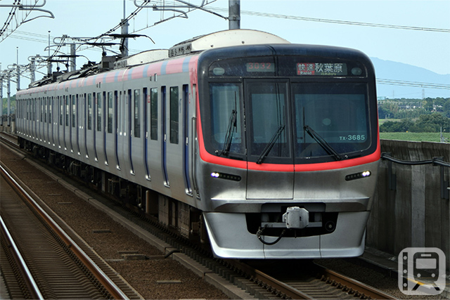 首都圏新都市鉄道TX-3000系電車(Katsumi Yokoyama)
